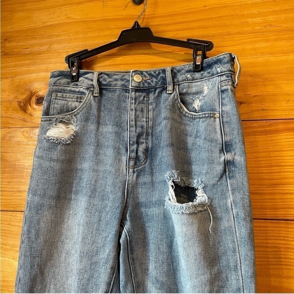 PacSun Light Blue Distressed High Rise Mom Jeans 26 - Picture 7 of 15